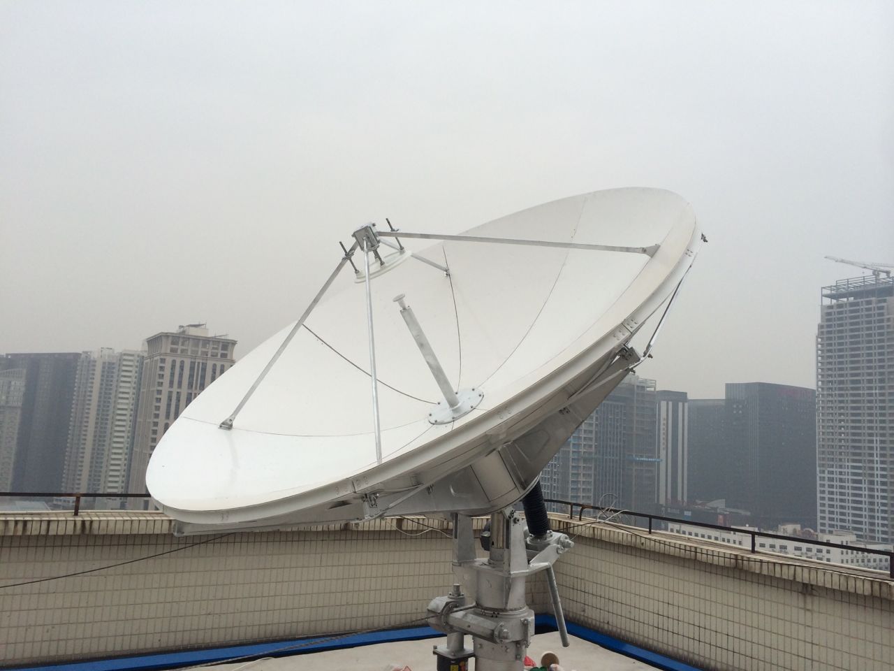 2.4m Ka band Earth station